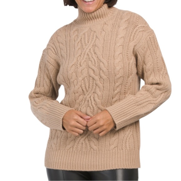 VINCE Camel Wool And Cashmere Blend Cable Knit Sweater - Picture 2 of 4